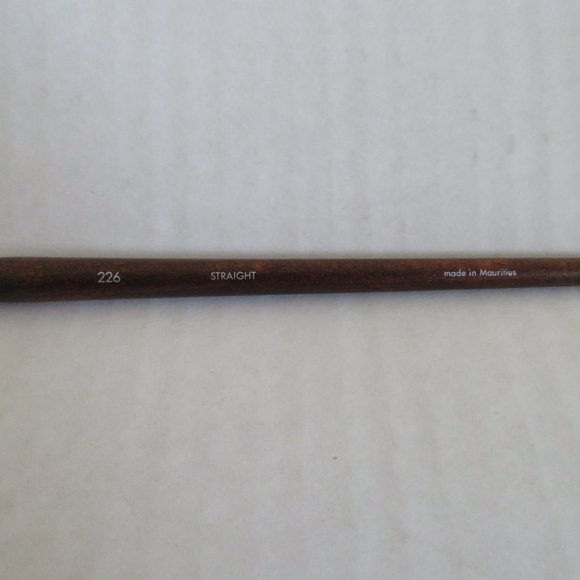 Make Up Forever, SHADER BRUSH - MEDIUM - 226, NWOT - Picture 5 of 5